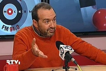 Сатирик Шендерович всерьез собирается голосовать за Зюганова