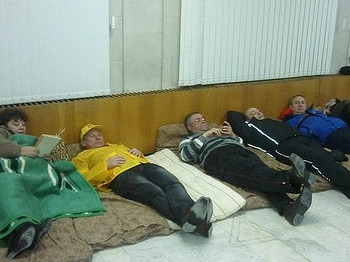 Незарегистрированные кандидаты в депутаты города Лермонтов объявили голодовку